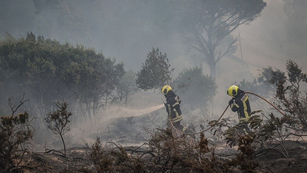 Γαλλία και Πορτογαλία ενεργοποίησαν τον Ευρωπαϊκό Μηχανισμό Πολιτικής Προστασίας Γαλλία-και-Πορτογαλία-ενεργοποίησαν-τον-Ευρωπαϊκό-Μηχανισμό-Πολιτικής-Προστασίας