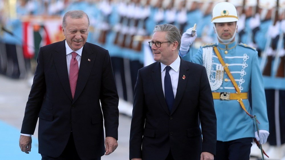 middle-east-eye:-Τουρκία-και-Ηνωμένο-Βασίλειο-υπογράφουν-συμφωνία-αμυντικής-συνεργασίας