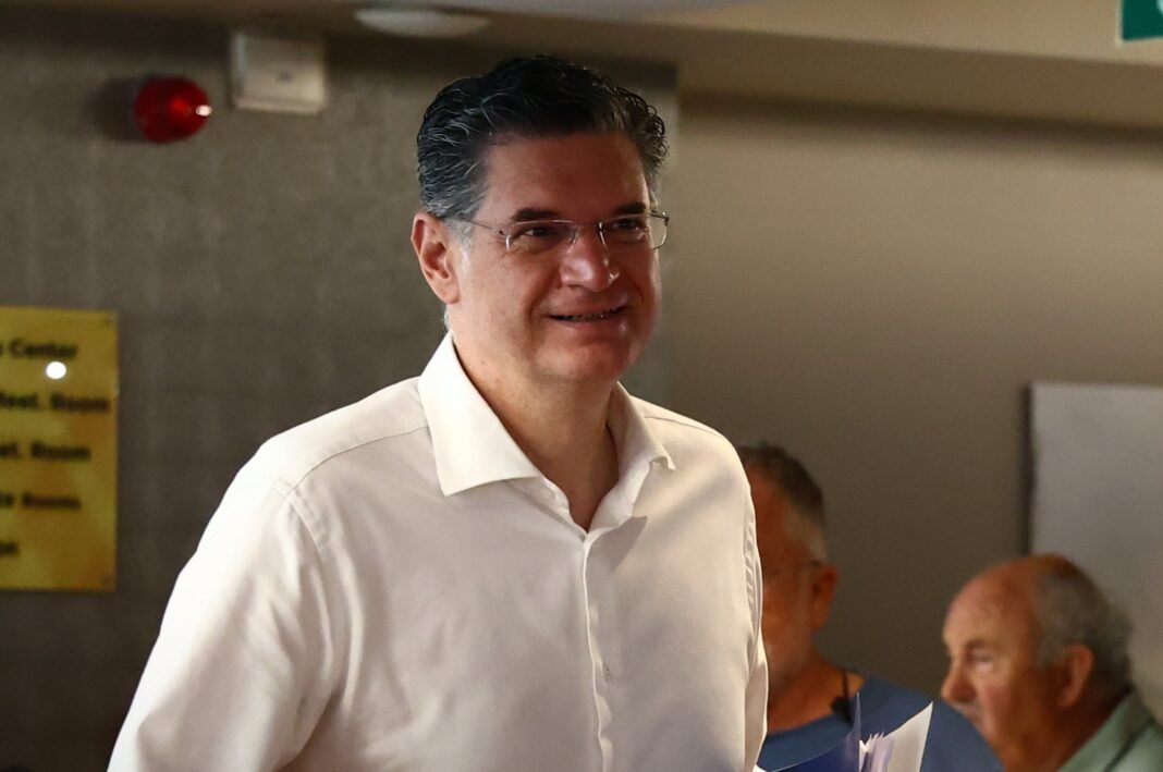 Διονύσης Καλαματιανός: Παραιτήθηκε από Γραμματέας της Κοινοβουλευτικής Ομάδας του ΣΥΡΙΖΑ Διονύσης-Καλαματιανός:-Παραιτήθηκε-από-Γραμματέας-της-Κοινοβουλευτικής-Ομάδας-του-ΣΥΡΙΖΑ