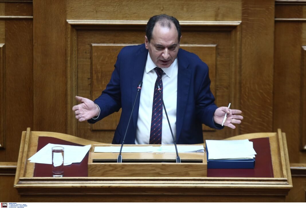 Χρήστος Σπίρτζης: Δεν αποδέχεται την έδρα μετά την παραίτηση του Γιώργου Καραμέρου Χρήστος-Σπίρτζης:-Δεν-αποδέχεται-την-έδρα-μετά-την-παραίτηση-του-Γιώργου-Καραμέρου
