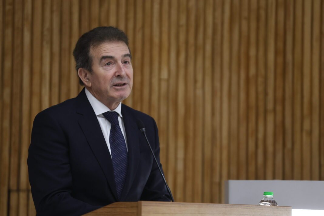 Χρυσοχοΐδης: «Η Δημοκρατία μας είναι πολύ ισχυρή, πάντα νικάει στο τέλος» Χρυσοχοΐδης:-«Η-Δημοκρατία-μας-είναι-πολύ-ισχυρή,-πάντα-νικάει-στο-τέλος»