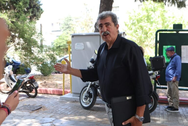 ΣΥΡΙΖΑ:-Κανονικά-το-Σάββατο-η-συνεδρίαση-της-Κεντρικής-Επιτροπής-–-Οι-πιέσεις-Πολάκη-–-Παππά-και-η-παρέμβαση-Κουβέλη