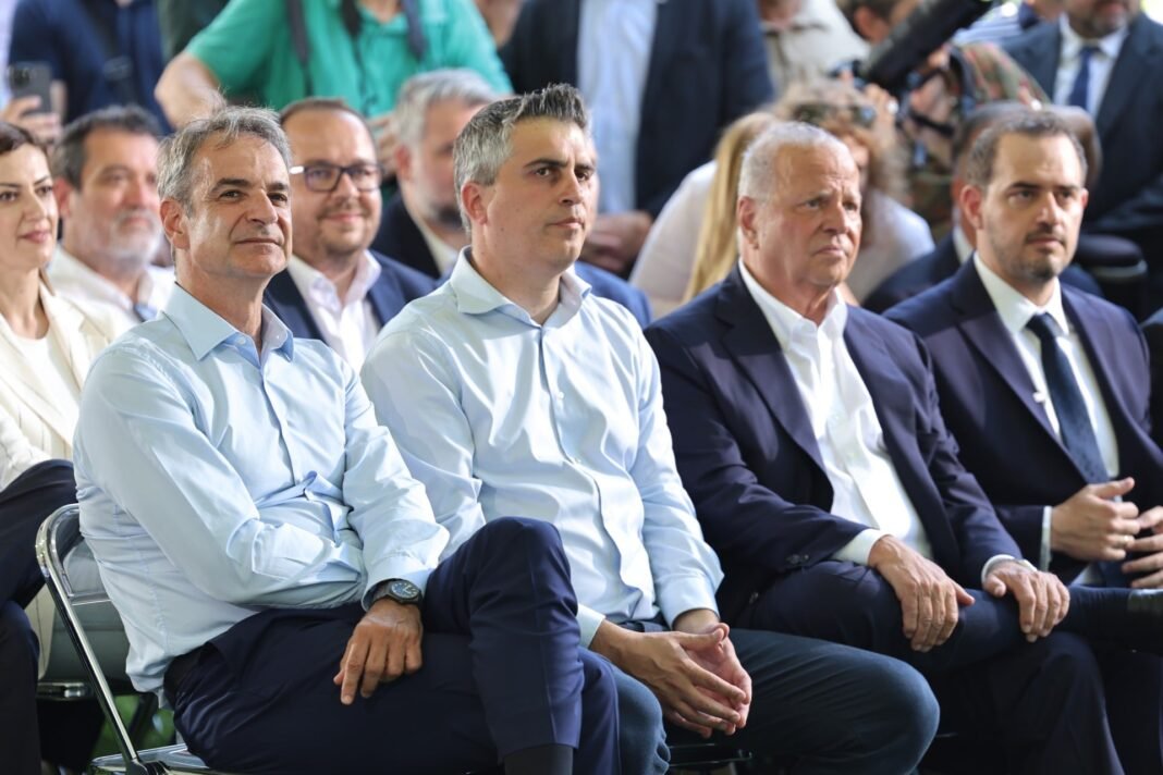 live-η-τελετή-υπογραφής-της-σύμβασης-για-τον-τριπλό-κόμβο-Σκαραμαγκά