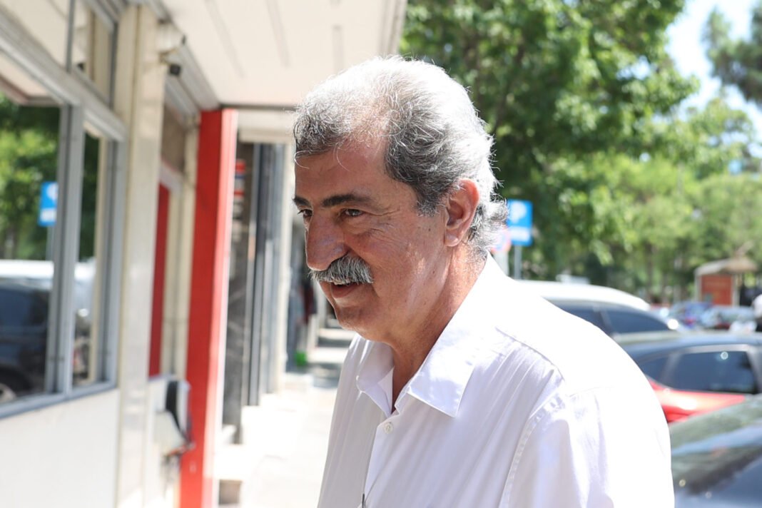 Πολάκης: Ο νέος πρόεδρος του ΣΥΡΙΖΑ θα εκλεγεί από την Κοινοβουλευτική Ομάδα – Προφανώς και θα είμαι υποψήφιος Πολάκης:-Ο-νέος-πρόεδρος-του-ΣΥΡΙΖΑ-θα-εκλεγεί-από-την-Κοινοβουλευτική-Ομάδα-–-Προφανώς-και-θα-είμαι-υποψήφιος