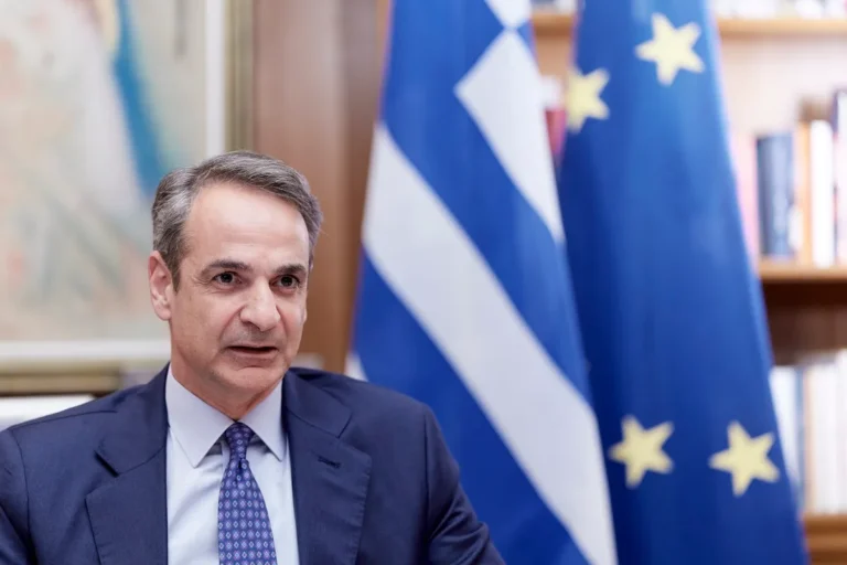 Μητσοτάκης:-«Η-Δημοκρατία-πάντα-νικά-το-μίσος-και-τη-βία,-δεν-σας-φοβόμαστε»-–-Η-ανάρτηση-για-τα-34-χρόνια-από-τη-δολοφονία-Αξαρλιάν