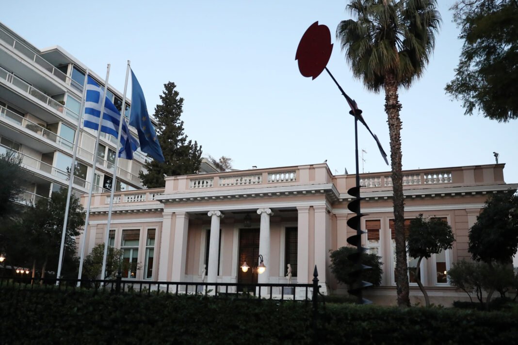 Κυβερνητικές πηγές για Τσουκαλά: Όσο το ΠΑΣΟΚ αλλοιώνει την πραγματικότητα, τόσο θα υποχωρεί στις μετρήσεις Κυβερνητικές-πηγές-για-Τσουκαλά:-Όσο-το-ΠΑΣΟΚ-αλλοιώνει-την-πραγματικότητα,-τόσο-θα-υποχωρεί-στις-μετρήσεις