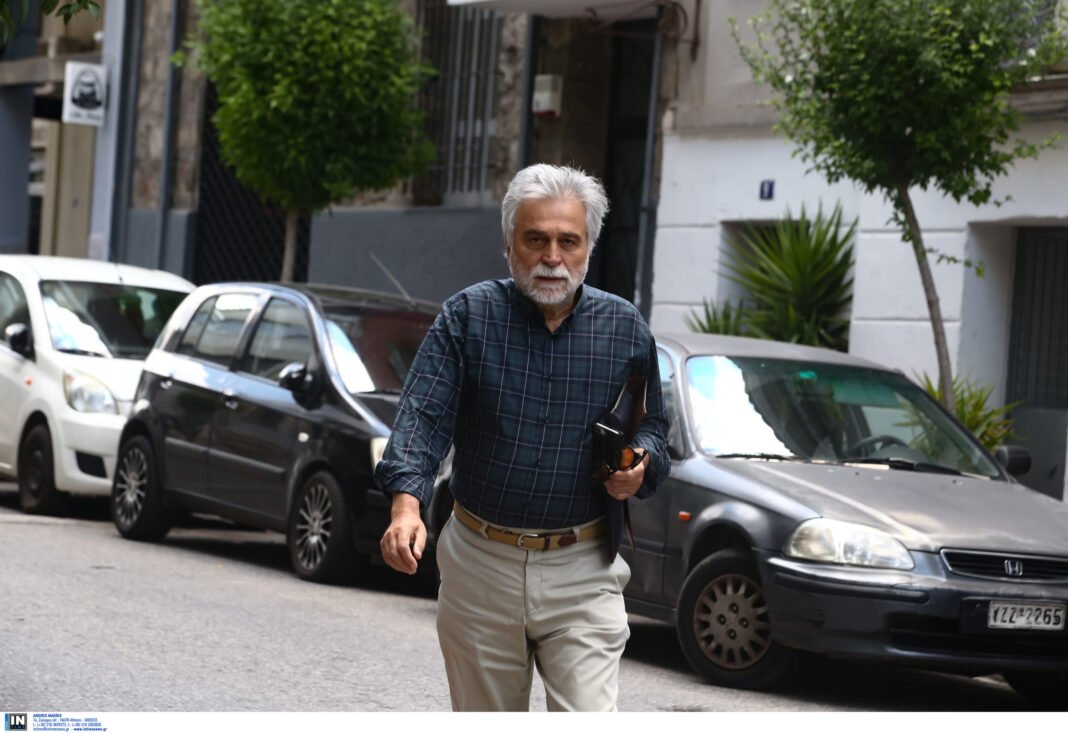 ΣΥΡΙΖΑ: Παραιτήθηκε από την Κεντρική Επιτροπή ο Δημήτρης Χατζησωκράτης ΣΥΡΙΖΑ:-Παραιτήθηκε-από-την-Κεντρική-Επιτροπή-ο-Δημήτρης-Χατζησωκράτης