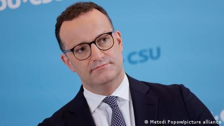 Βερολίνο: Παραίτηση Σπαν για την “παρένθετη μητέρα” Βερολίνο:-Παραίτηση-Σπαν-για-την-“παρένθετη-μητέρα”