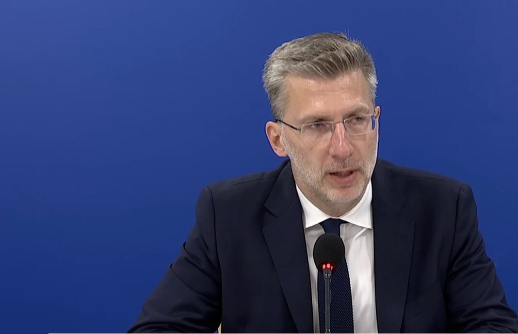 Άκης Σκέρτσος: Η ευρωπαϊκή συγκρίσιμη πραγματικότητα για το κράτος δικαίου και τη θέση της Ελλάδας Άκης-Σκέρτσος:-Η-ευρωπαϊκή-συγκρίσιμη-πραγματικότητα-για-το-κράτος-δικαίου-και-τη-θέση-της-Ελλάδας