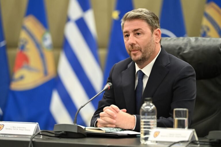 Νίκος-Ανδρουλάκης:-Καλώ-τους-πολίτες-να-επιλέξουν-αλλαγή-σελίδας