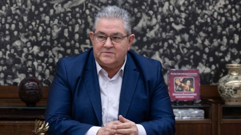 Συνάντηση-Κουτσούμπα-με-την-Εκτελεστική-Επιτροπή-της-ΑΔΕΔΥ-–-Με-την-άρση-μονιμότητας-θα-καλύψουν-τα-κενά-με-αναπληρωτές