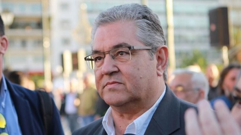 «Η-ζωή-δεν-είναι-λίστα-επιτυχόντων»-–-Το-βίντεο-του-Δημήτρη-Κουτσούμπα-με-αφορμή-τις-βάσεις-εισαγωγής-στα-ΑΕΙ