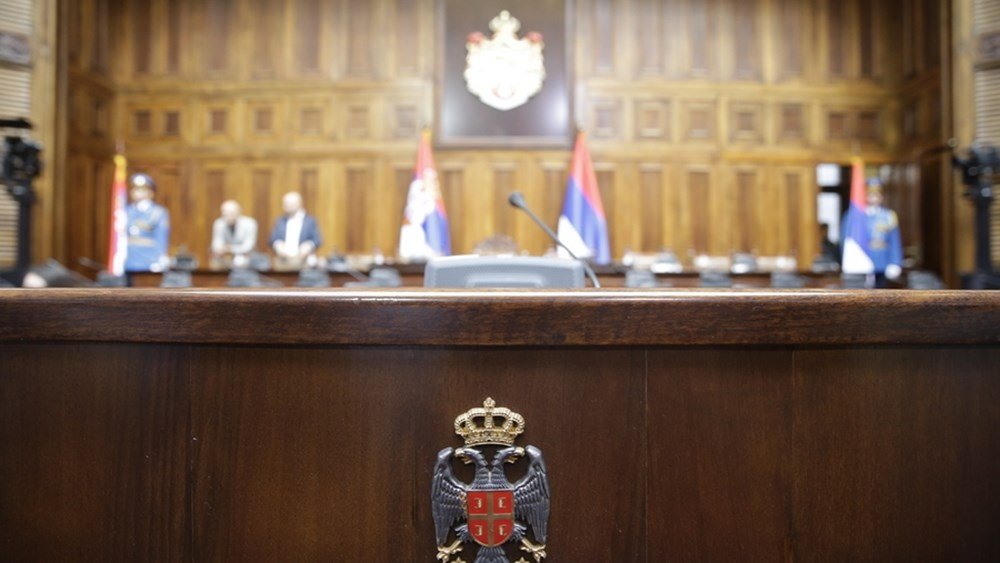 Σερβία: Έλαβε ψήφο εμπιστοσύνης η κυβέρνηση του Τζούρο Μάτσουτ Σερβία:-Έλαβε-ψήφο-εμπιστοσύνης-η-κυβέρνηση-του-Τζούρο-Μάτσουτ