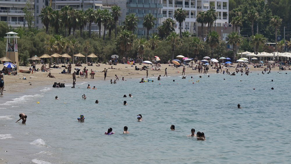 Ευρώπη:-2877-θάνατοι-συνδέονται-με-τον-καύσωνα-Μαΐου-και-Ιουνίου-στην-Αγγλία-–-Σχεδόν-10.000-θάνατοι-μέχρι-στιγμής-στη-Γερμανία