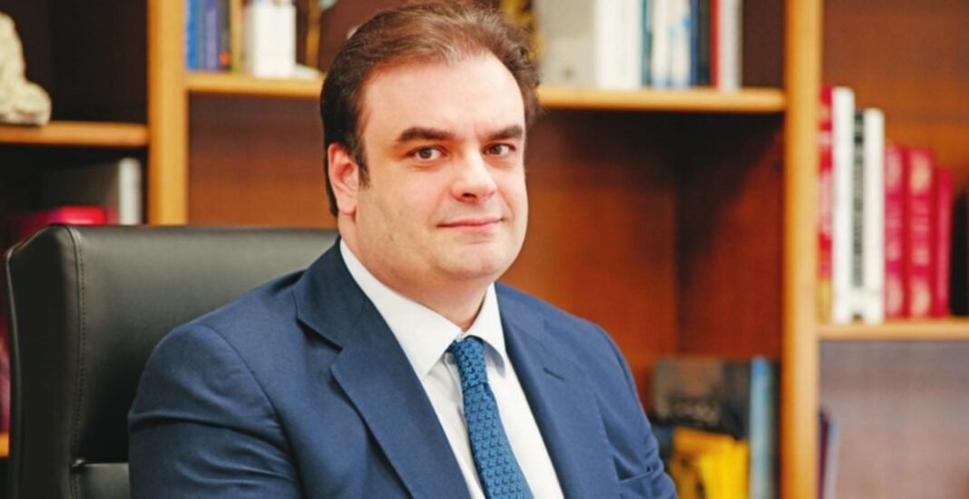 Κυριάκος Πιερρακάκης στη Realnews: Στη ΔΕΘ θα παρουσιάσουμε σχέδιο τετραετίας Κυριάκος-Πιερρακάκης-στη-realnews:-Στη-ΔΕΘ-θα-παρουσιάσουμε-σχέδιο-τετραετίας