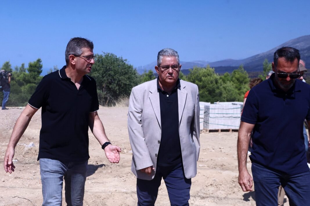 Επίσκεψη Κουτσούμπα σε πληγείσες από τις φωτιές περιοχές στη Δυτική Αττική: «Η κυβέρνηση γνώριζε τα προβλήματα και έχει τεράστιες ευθύνες» Επίσκεψη-Κουτσούμπα-σε-πληγείσες-από-τις-φωτιές-περιοχές-στη-Δυτική-Αττική:-«Η-κυβέρνηση-γνώριζε-τα-προβλήματα-και-έχει-τεράστιες-ευθύνες»