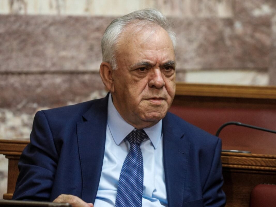 Γιάννης Δραγασάκης: Νοσηλεύτηκε στο 251 Γενικό Νοσοκομείο Αεροπορίας – Το δημόσιο «ευχαριστώ» σε γιατρούς και νοσηλευτές Γιάννης-Δραγασάκης:-Νοσηλεύτηκε-στο-251-Γενικό-Νοσοκομείο-Αεροπορίας-–-Το-δημόσιο-«ευχαριστώ»-σε-γιατρούς-και-νοσηλευτές