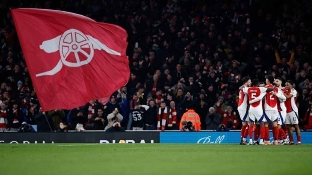 Η Άρσεναλ επέκτεινε τη συνεργασία με την Emirates έως το 2033 Η-Άρσεναλ-επέκτεινε-τη-συνεργασία-με-την-emirates-έως-το-2033