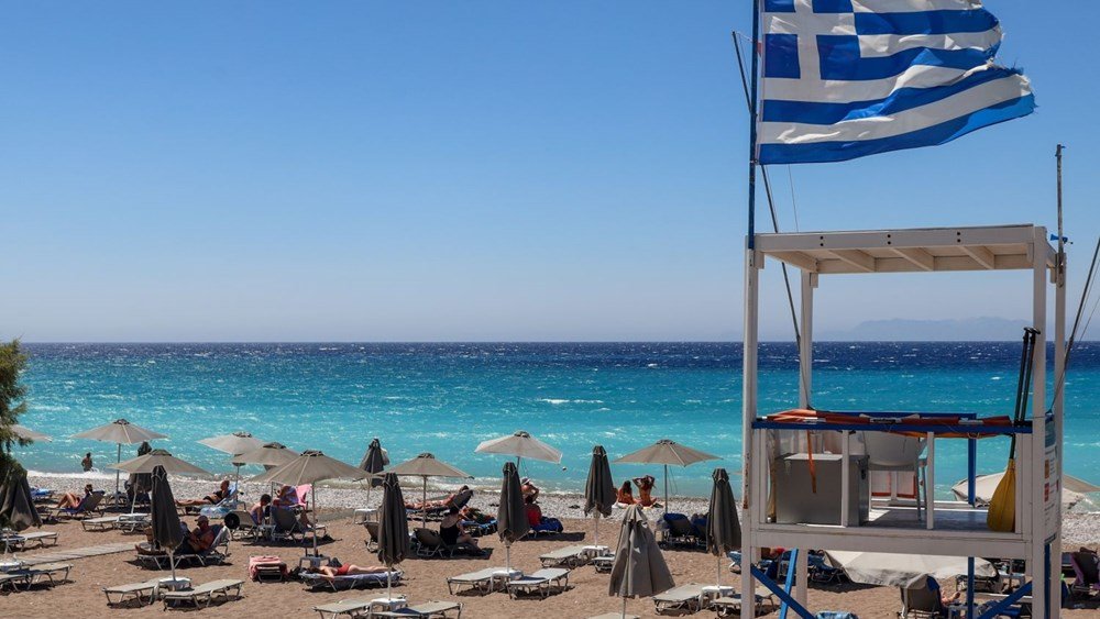 Nefes: “Γιατί οι Τούρκοι συρρέουν στα ελληνικά νησιά;” nefes:-“Γιατί-οι-Τούρκοι-συρρέουν-στα-ελληνικά-νησιά;”