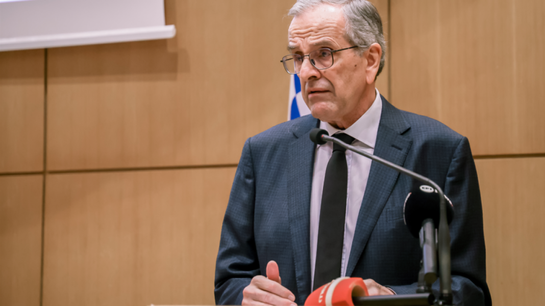 Επιταχύνει ο Σαμαράς – Τον Σεπτέμβριο πατάει το κουμπί Επιταχύνει-ο-Σαμαράς-–-Τον-Σεπτέμβριο-πατάει-το-κουμπί