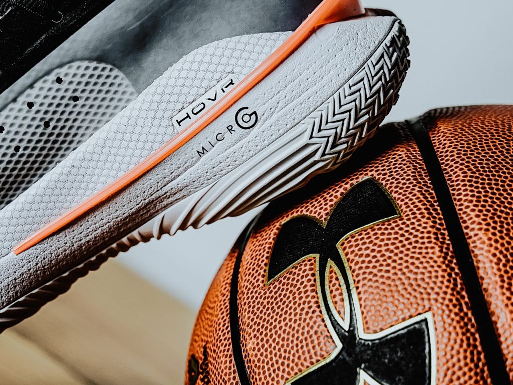 Under Armour: Σκόνταψε η επανεκκίνηση; Η χρυσή ευκαιρία της Ελλάδας under-armour:-Σκόνταψε-η-επανεκκίνηση;-Η-χρυσή-ευκαιρία-της-Ελλάδας