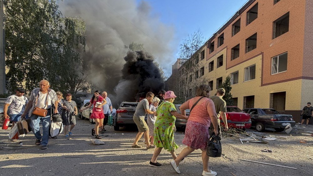 Πόλεμος στην Ουκρανία: 5 νεκροί από ρωσική επίθεση και 12 νεκροί από ουκρανική επίθεση Πόλεμος-στην-Ουκρανία:-5-νεκροί-από-ρωσική-επίθεση-και-12-νεκροί-από-ουκρανική-επίθεση