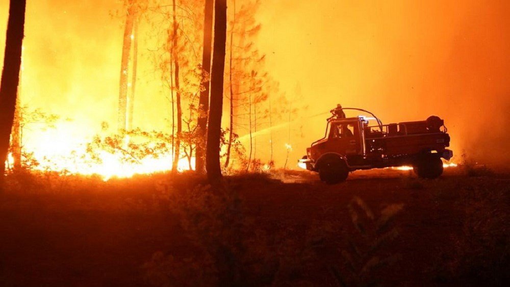 Γαλλία: Περίπου 1.200 κατασκηνωτές απομακρύνθηκαν εσπευσμένα εξαιτίας πυρκαγιών στο Πα ντε Καλαί Γαλλία:-Περίπου-1.200-κατασκηνωτές-απομακρύνθηκαν-εσπευσμένα-εξαιτίας-πυρκαγιών-στο-Πα-ντε-Καλαί