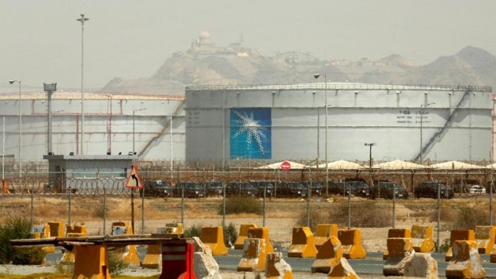 Χούθι: Επίθεση με drones σε διυλιστήριο της Aramco Χούθι:-Επίθεση-με-drones-σε-διυλιστήριο-της-aramco