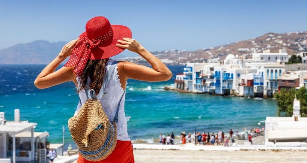 Ελληνικός τουρισμός: Γιατί οι πολλές αφίξεις δεν γεμίζουν τα ταμεία – Το στοίχημα του Αυγούστου Ελληνικός-τουρισμός:-Γιατί-οι-πολλές-αφίξεις-δεν-γεμίζουν-τα-ταμεία-–-Το-στοίχημα-του-Αυγούστου
