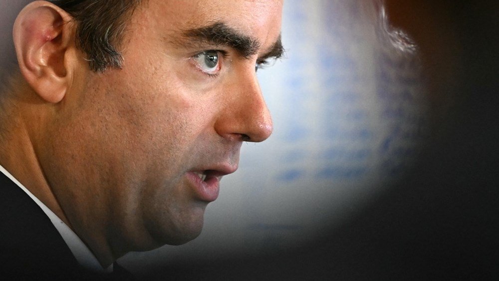 Γαλλία:-Αποδοκιμασίες-σε-βάρος-του-πρωθυπουργού-Λεκορνί-από-πυρόπληκτους