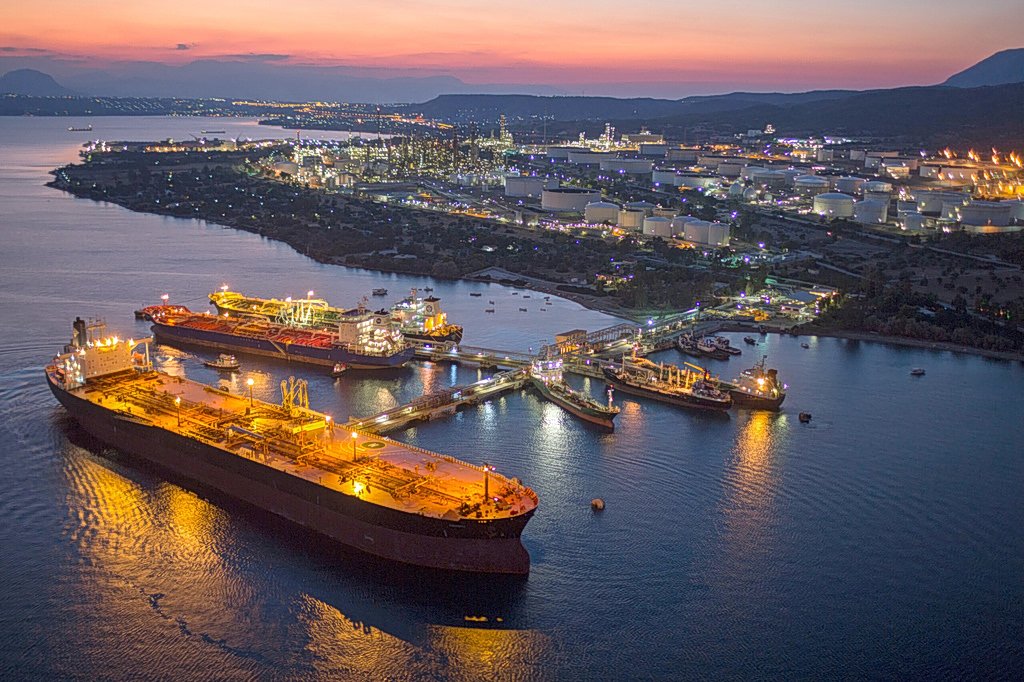 Τελική ευθεία για 2 mega deals στην ενέργεια Τελική-ευθεία-για-2-mega-deals-στην-ενέργεια