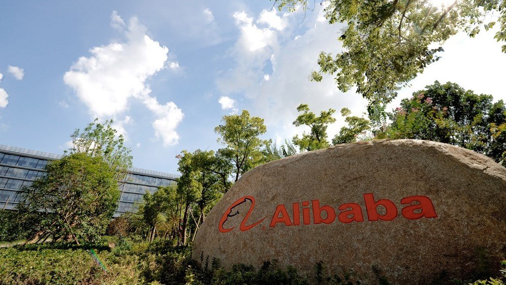 alibaba: Μεγάλη πώληση μετοχών 10,2 δισ. δολαρίων για την κούρσα της ai alibaba:-Μεγάλη-πώληση-μετοχών-10,2-δισ.-δολαρίων-για-την-κούρσα-της-ai