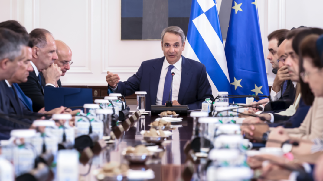 Υπουργικό Συμβούλιο: Ταμείο Ανάκαμψης, σχολεία, μειώσεις τιμών και νέοι κανόνες για τουρισμό και ΑΠΕ στην ατζέντα Υπουργικό-Συμβούλιο:-Ταμείο-Ανάκαμψης,-σχολεία,-μειώσεις-τιμών-και-νέοι-κανόνες-για-τουρισμό-και-ΑΠΕ-στην-ατζέντα