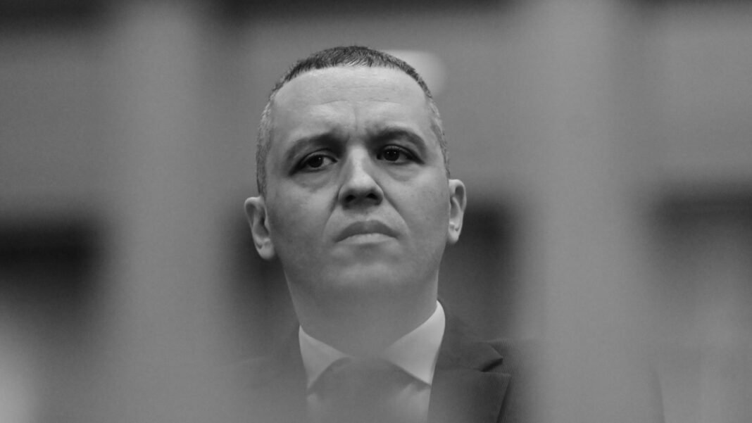 Τα πολιτικά σχέδια του Ηλία Κασιδιάρη και το «κόμμα-φάντασμα» Τα-πολιτικά-σχέδια-του-Ηλία-Κασιδιάρη-και-το-«κόμμα-φάντασμα»
