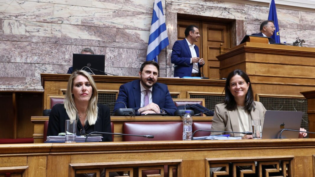Επανεκκινεί η συζήτηση του νομοσχεδίου για τα Ταμεία Επαγγελματικής Ασφάλισης Επανεκκινεί-η-συζήτηση-του-νομοσχεδίου-για-τα-Ταμεία-Επαγγελματικής-Ασφάλισης