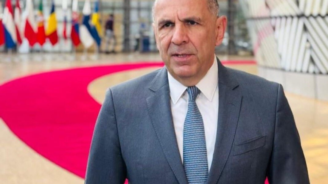 Στην Ιρλανδία ο Γεραπετρίτης – Η Αθήνα βάζει στο ευρωπαϊκό τραπέζι τις τουρκικές κινήσεις Στην-Ιρλανδία-ο-Γεραπετρίτης-–-Η-Αθήνα-βάζει-στο-ευρωπαϊκό-τραπέζι-τις-τουρκικές-κινήσεις