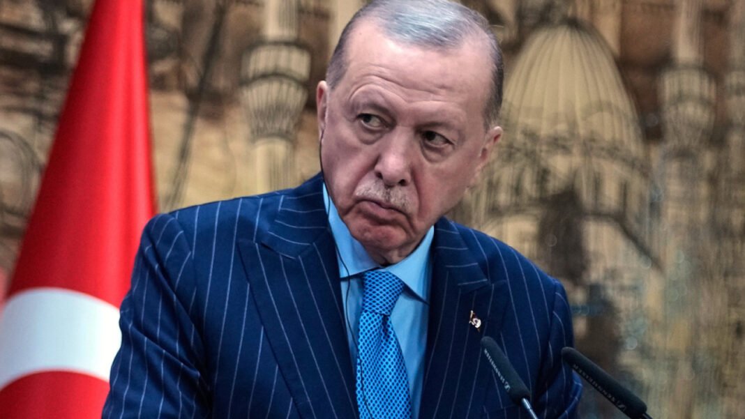 «Κακός γείτονας και πιόνι του Ισραήλ»: Νέα επίθεση των τουρκικών ΜΜΕ στην Ελλάδα μετά τις απειλές Ερντογάν «Κακός-γείτονας-και-πιόνι-του-Ισραήλ»:-Νέα-επίθεση-των-τουρκικών-ΜΜΕ-στην-Ελλάδα-μετά-τις-απειλές-Ερντογάν