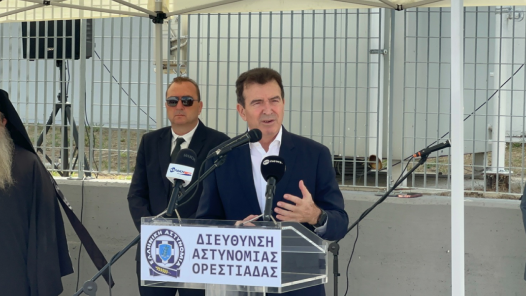 Χρυσοχοΐδης από Διδυμότειχο: «Η Ελλάδα είναι μια χώρα απρόσβλητη, σταθερή και ασφαλής» Χρυσοχοΐδης-από-Διδυμότειχο:-«Η-Ελλάδα-είναι-μια-χώρα-απρόσβλητη,-σταθερή-και-ασφαλής»