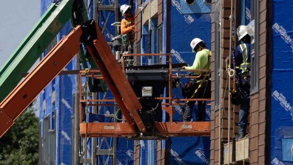 ΗΠΑ: Εκρηκτική αύξηση των θέσεων εργασίας τον Αύγουστο, τριπλάσιες των προβλέψεων ΗΠΑ:-Εκρηκτική-αύξηση-των-θέσεων-εργασίας-τον-Αύγουστο,-τριπλάσιες-των-προβλέψεων