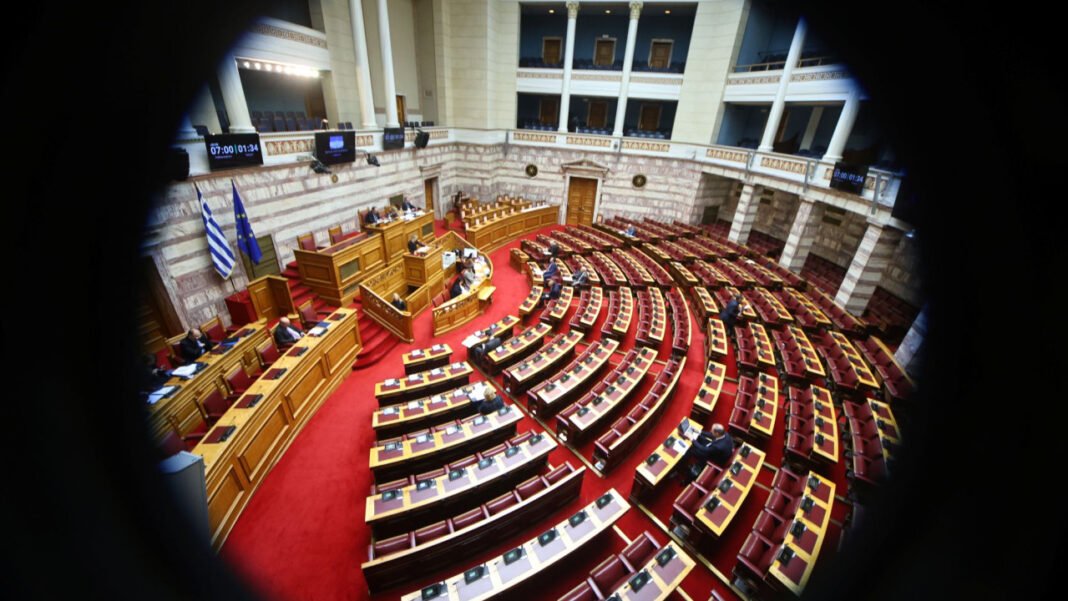 Βουλή: Κατατέθηκε το νομοσχέδιο για την αναμόρφωση της υπηρεσιακής εξέλιξης των Δημοσίων Υπαλλήλων Βουλή:-Κατατέθηκε-το-νομοσχέδιο-για-την-αναμόρφωση-της-υπηρεσιακής-εξέλιξης-των-Δημοσίων-Υπαλλήλων