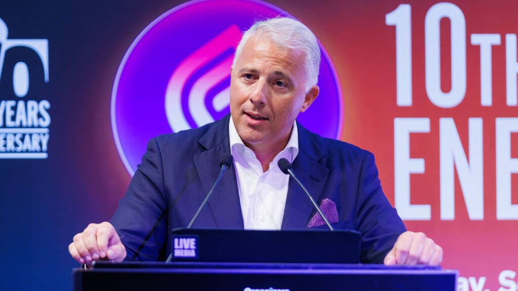 Σήμα κινδύνου από την Εθνική Τράπεζα για τις ΑΠΕ: Τα έργα που απειλούνται και ο εφιάλτης των περικοπών Σήμα-κινδύνου-από-την-Εθνική-Τράπεζα-για-τις-ΑΠΕ:-Τα-έργα-που-απειλούνται-και-ο-εφιάλτης-των-περικοπών