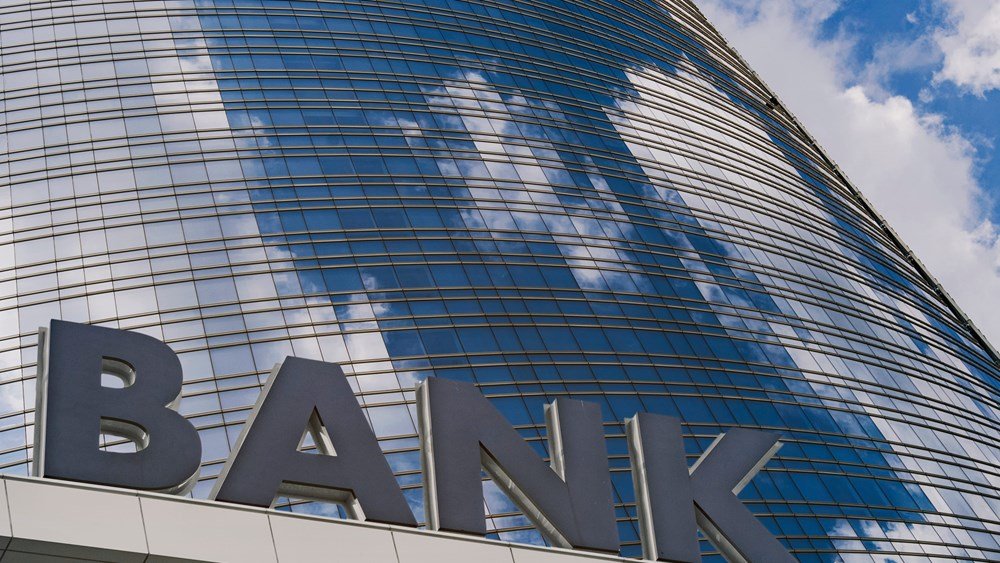 Ευρωπαϊκές τράπεζες: Τα κέρδη εκτοξεύονται, αλλά μαζί και ο φορολογικός κίνδυνος Ευρωπαϊκές-τράπεζες:-Τα-κέρδη-εκτοξεύονται,-αλλά-μαζί-και-ο-φορολογικός-κίνδυνος