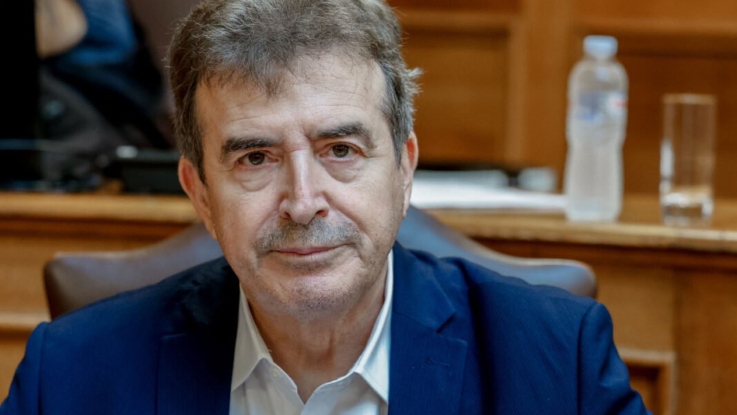 Χρυσοχοΐδης: «Βραχιολάκι» στους υπόδικους για ενδοοικογενειακή βία που τίθενται υπό περιοριστικούς όρους Χρυσοχοΐδης:-«Βραχιολάκι»-στους-υπόδικους-για-ενδοοικογενειακή-βία-που-τίθενται-υπό-περιοριστικούς-όρους