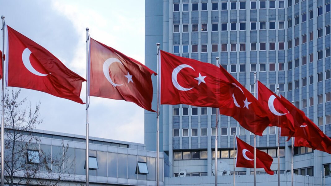«Σκανδαλώδη τοποθέτηση» βλέπει η Milliyet στις δηλώσεις Γεραπετρίτη «Σκανδαλώδη-τοποθέτηση»-βλέπει-η-milliyet-στις-δηλώσεις-Γεραπετρίτη