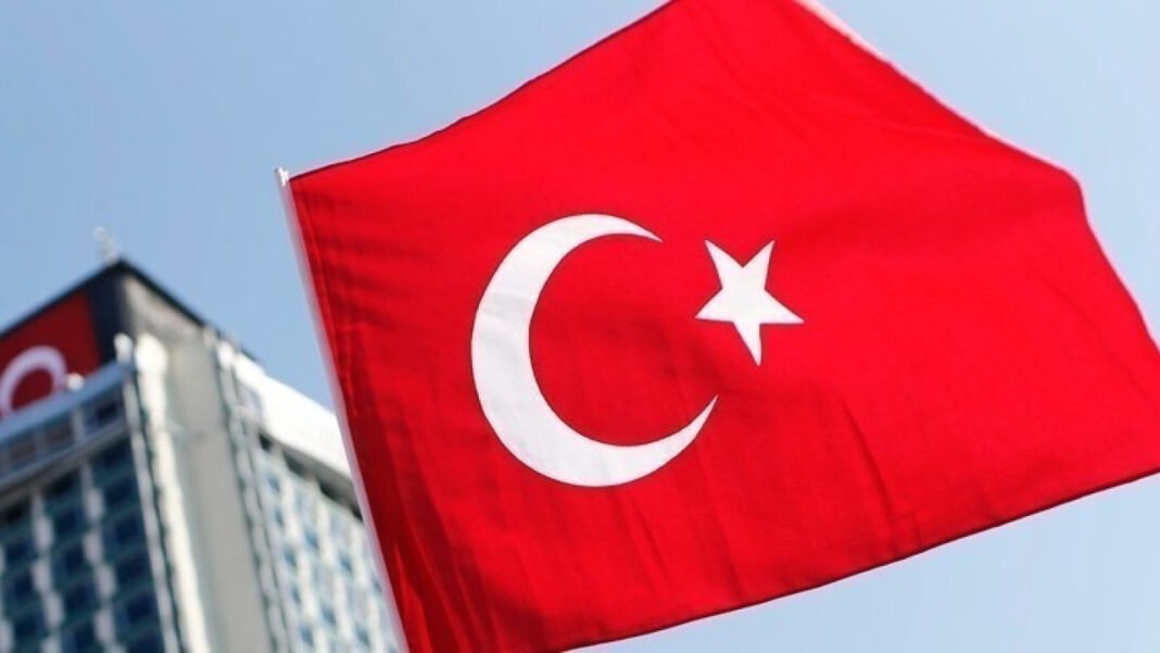 Πρόκληση από το τουρκικό ΥΠΕΞ για τη Σμύρνη: Κατηγορεί τον ελληνικό στρατό για «σφαγές» και «καμένη γη» Πρόκληση-από-το-τουρκικό-ΥΠΕΞ-για-τη-Σμύρνη:-Κατηγορεί-τον-ελληνικό-στρατό-για-«σφαγές»-και-«καμένη-γη»