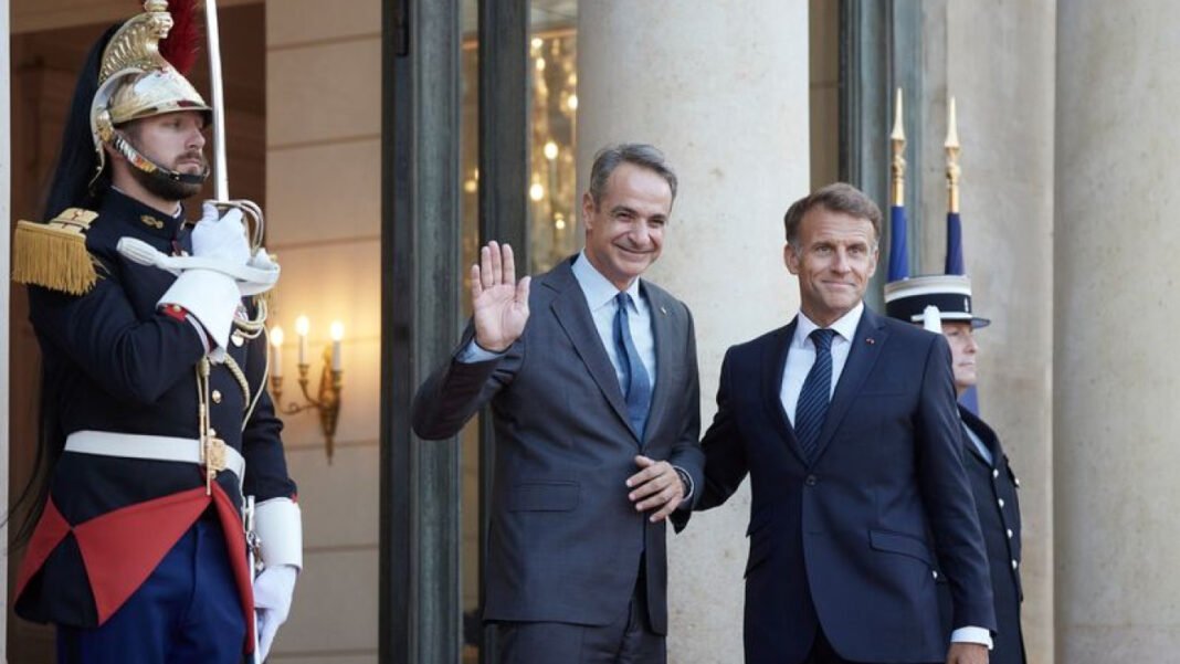 Συνάντηση Μητσοτάκη – Μακρόν: Στο επίκεντρο η ηλεκτρική διασύνδεση Ελλάδας Κύπρου και οι εξελίξεις στη Μέση Ανατολή Συνάντηση-Μητσοτάκη-–-Μακρόν:-Στο-επίκεντρο-η-ηλεκτρική-διασύνδεση-Ελλάδας-Κύπρου-και-οι-εξελίξεις-στη-Μέση-Ανατολή