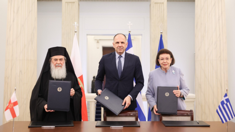 Κυρώθηκε-Μνημόνιο-Συνεργασίας-μεταξύ-ΥΠΕΞ,-ΥΠΠΟ-και-Πατριαρχείου-Ιεροσολύμων