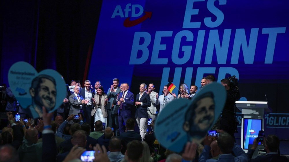Πρώην στέλεχος της Στάζι, νεοπαγανιστές και νεοναζί: Το παρελθόν των βουλευτών της afd στη Σαξονία Άνχαλτ Πρώην-στέλεχος-της-Στάζι,-νεοπαγανιστές-και-νεοναζί:-Το-παρελθόν-των-βουλευτών-της-afd-στη-Σαξονία-Άνχαλτ