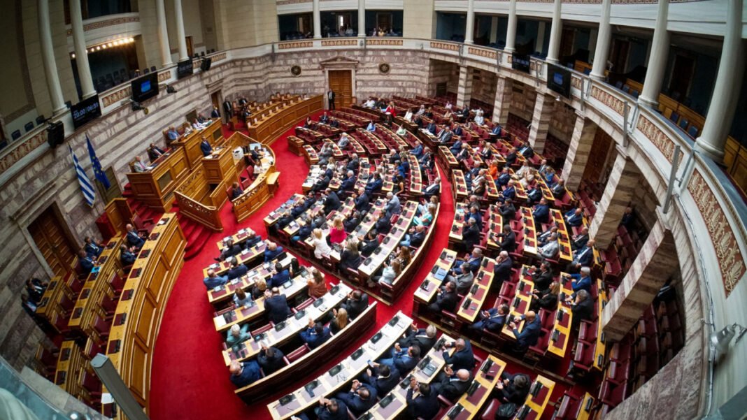 Ολομέλεια: Σήμερα η ψηφοφορία για την άρση ασυλίας Αβραμόπουλου και Κωνσταντοπούλου Ολομέλεια:-Σήμερα-η-ψηφοφορία-για-την-άρση-ασυλίας-Αβραμόπουλου-και-Κωνσταντοπούλου