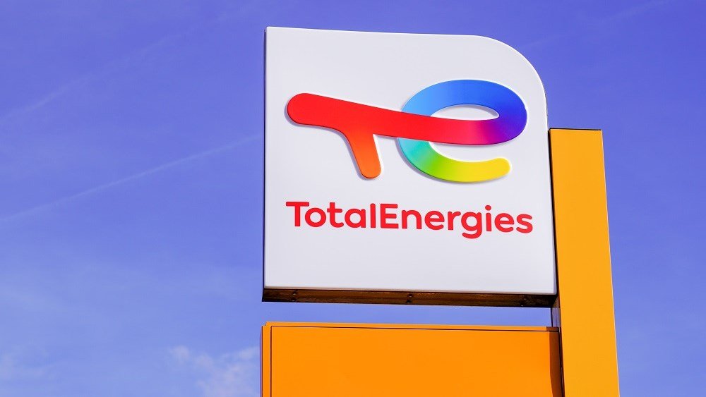 TotalEnergies: Συμφωνία $1,8 δισ. με την GIP της BlackRock για τα κοιτάσματα της Αφρικής totalenergies:-Συμφωνία-$1,8-δισ.-με-την-gip-της-blackrock-για-τα-κοιτάσματα-της-Αφρικής